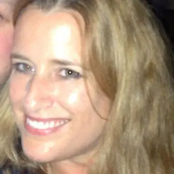 In Relax Massage Center a young lady looks handsome!